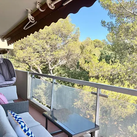 Grand Baigne De Soleil Avec Parking Апартаменты